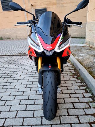 Aprilia Tuono V4 Factory ohlins