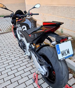 Aprilia Tuono V4 Factory ohlins
