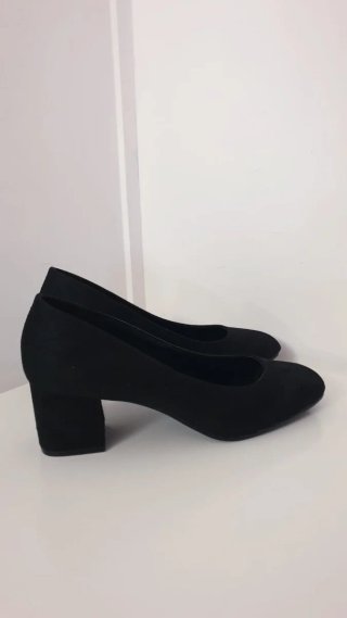 TACONES NEGROS "GRACELAND"