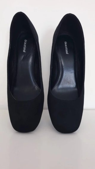 TACONES NEGROS "GRACELAND"