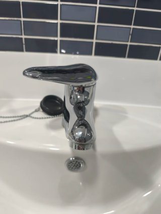 Grifo de lavabo cromado