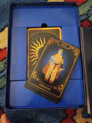Baraja Tarot y Libro Sabiduría Arcanos