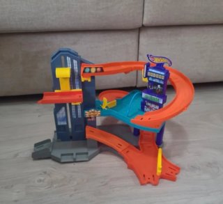 Pista Hot Wheels taller Speedtropolis