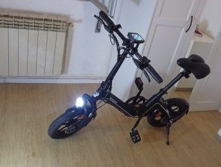 Bicicleta Eléctrica Plegable Negra