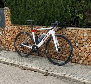 Bicicleta Eléctrica BH Core 1.5 Carbon