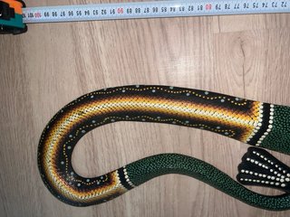 Lagarto decorativo de madera