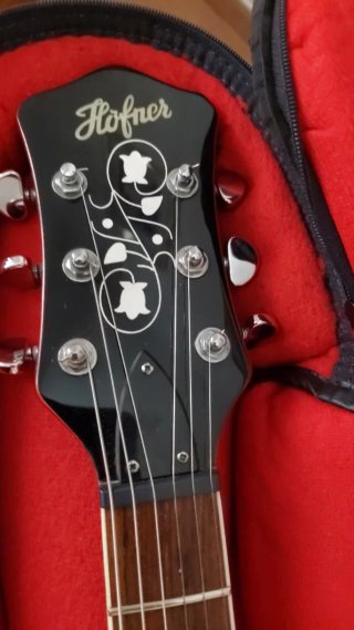 Hofner Colorama Guitarra Eléctrica Roja