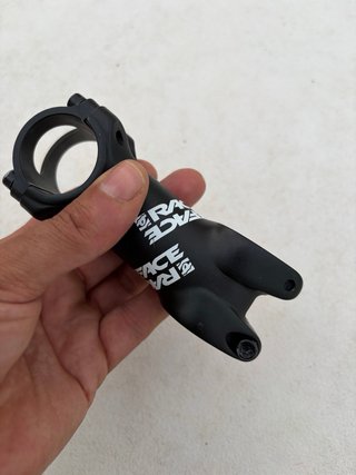 Potencia RaceFace Negra
