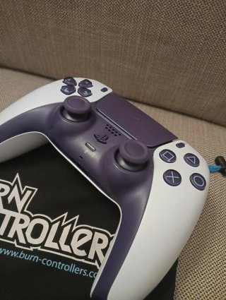 Mando PS5 Burn Controllers personalizado