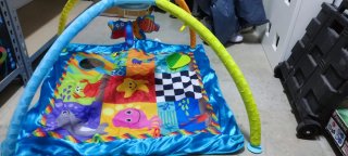 Manta de juegos para bebé con arco