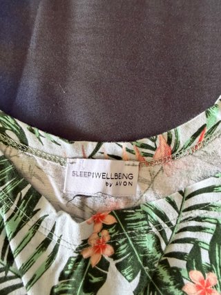 Conjunto pijama tropical SLEEP WELLBEING BY AVON