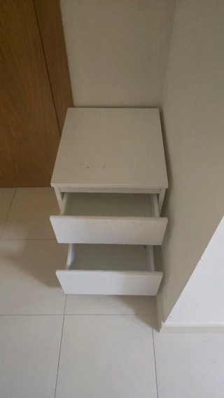 Mesita de noche KULLEN IKEA Blanca