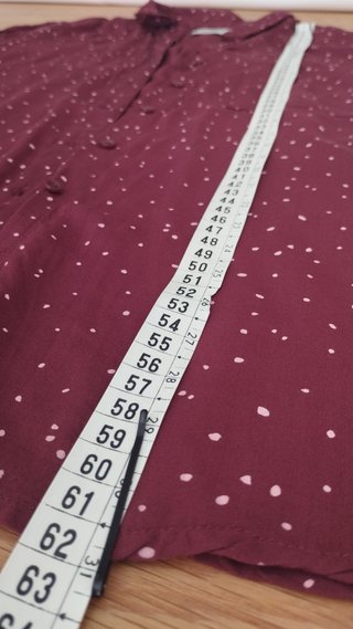Camisa granate con puntos Pull&Bear Talla S