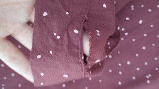 Camisa granate con puntos Pull&Bear Talla S