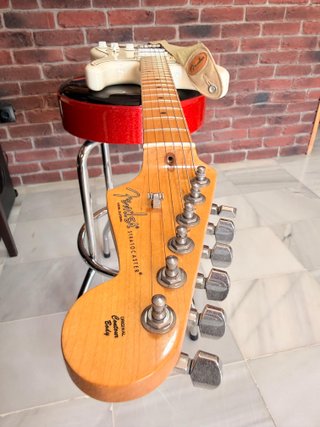 Fender Stratocaster Blanca – MIM + Mástil USA