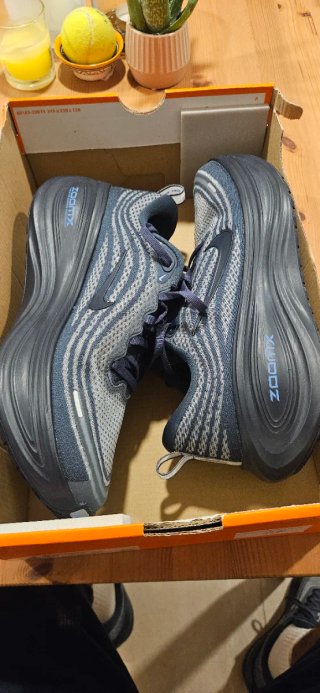 Nike Vomero Plus ZoomX