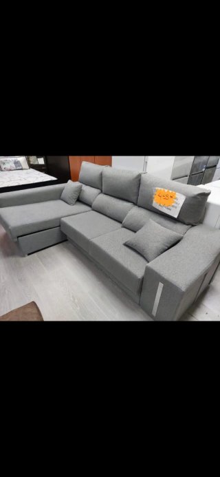 Sofá chaiselongue nuevo 399
