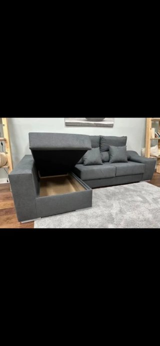 Sofá chaiselongue nuevo 399