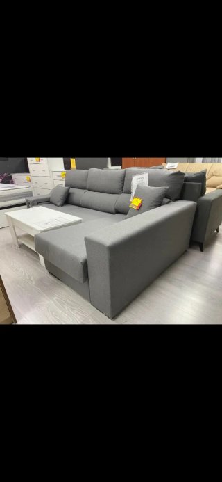 Sofá chaiselongue nuevo 399