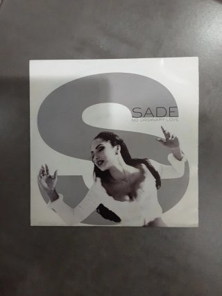Lote 3 singles Sade: Kiss of Life, Paradise