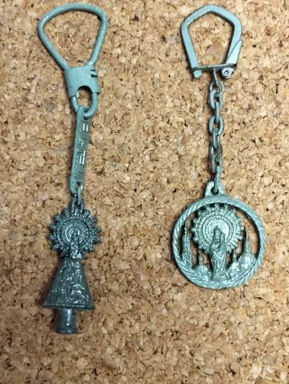 Llaveros temática religiosa vintage
