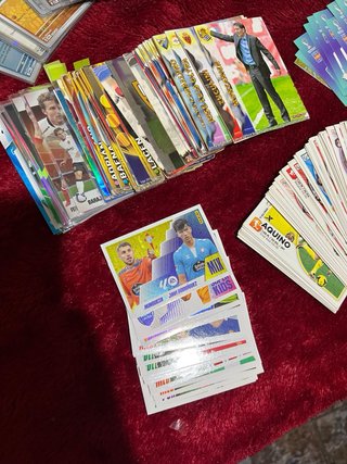 Pack de 371 cartas variadas