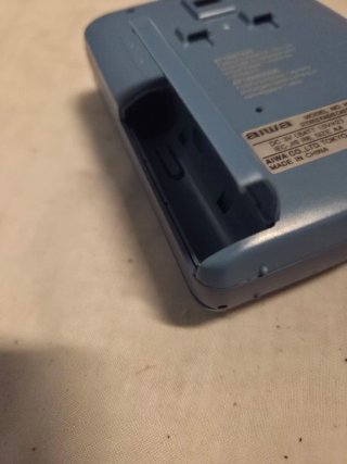 Walkman Aiwa TA203 AM/FM Stereo Cassette
