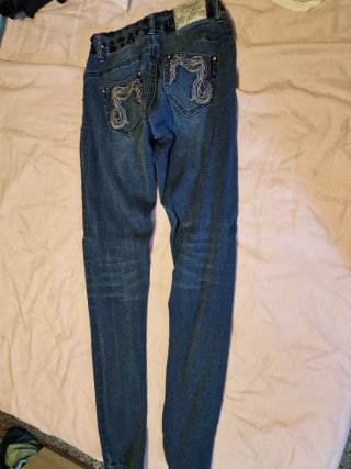 Pantalón vaquero azul talla 34