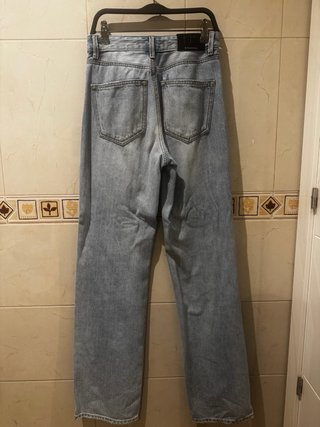 Vaqueros Stradivarius rectos/wide leg talla 32