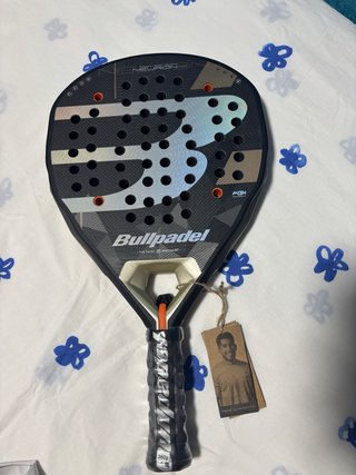 Pala de pádel Bullpadel Neuron X2