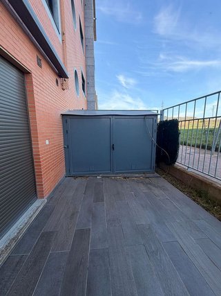 Local comercial en venta en Lardero