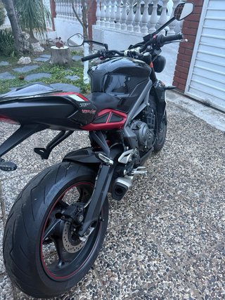 Triumph Street Triple R 765 Naked
