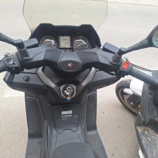 Kymco Grand Dink 300 Negra