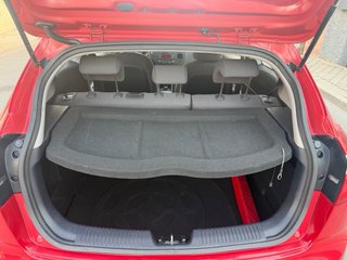 KIA Rio 2014 solo 135.000 km Pegatina c 112€/MES