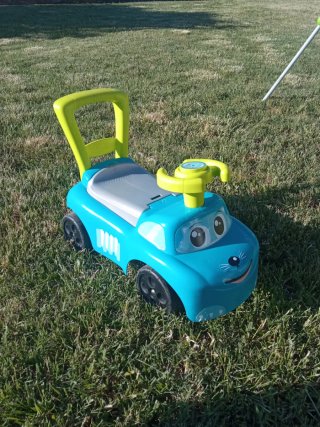 Correpasillos azul Smoby con volante