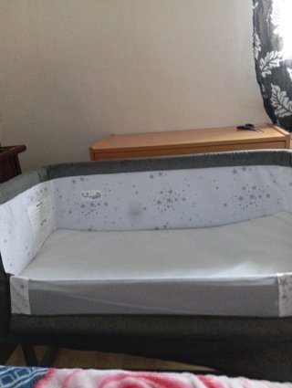 Cuna bebé en perfecto estado + sacaleches