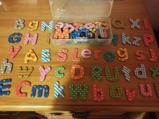 Letras magnéticas decoradas