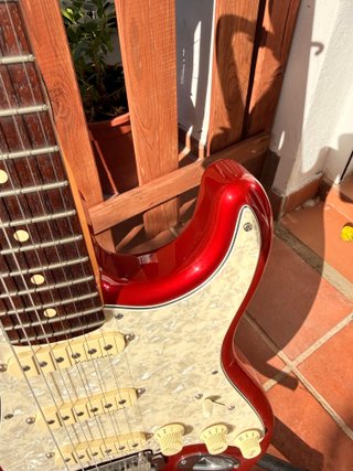 Fender Stratocaster Candy Apple Red – USA
