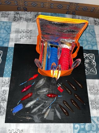 Lote pesca: Señuelos y accesorios