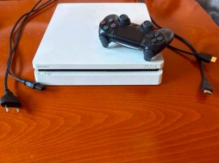 PS4 + Mando (Leer descripción)