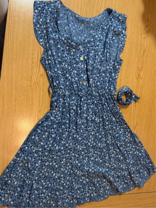 Vestido floral azul