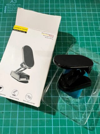Soporte magnético plegable para coche