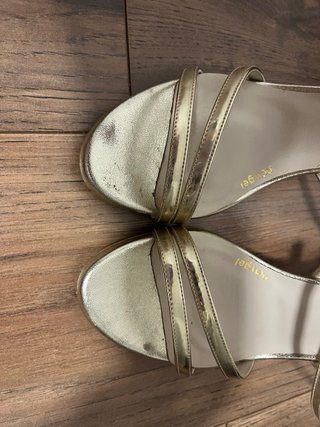 Sandalias LODI Doradas Talla 38