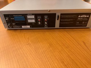 Sanyo Reproductor DVD y VCR HV-DX2