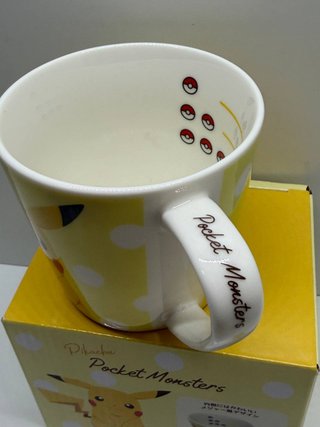 Taza Pikachu Pokémon T's Factory original Japón