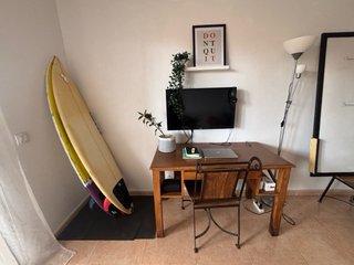 LOTE COMPLETO DE MUEBLES – 450 € TODO