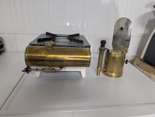 Farol y Hornillo Antiguos