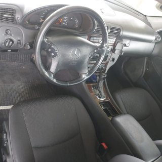 Mercedes-Benz Clase C 2001
