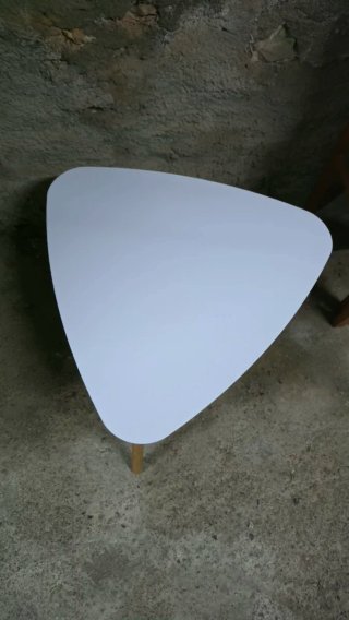 Mesita auxiliar madera blanca