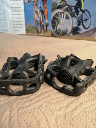 Pedales VP-893 giro superior 275 grs bici